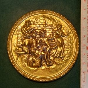 VTG Brass/Copper Wall Hanging, 8" Diameter